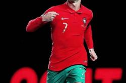 开云在线直播-热议纷纷！足球巨星柔软一面大胆公开的简单介绍