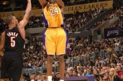 开云体育平台APP-包含佩鲁贾客场平局巴里，斩获一分的词条