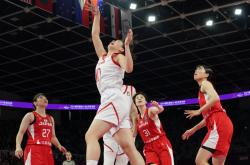 开云体育下载-比赛中的惊心动魄瞬间，让球迷们欲罢不能