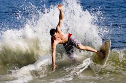 开云下载-雷霆防守锁死掘金，美加墨世界杯焦点战的战术启示