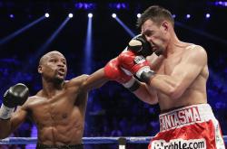 开云体育在线-赛道与绿茵场的双重奏，基耶萨的极速统治与丹麦的战术完胜