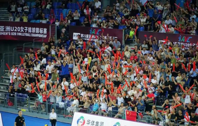 包含足球亚洲之巅：强队争锋，胜负扑朔迷离的词条