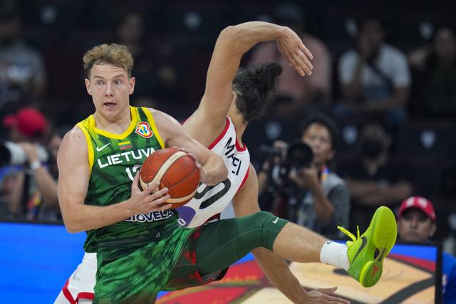 东道主球队成功晋级下一轮比赛,实力得到认可的简单介绍 东道主球队成功晋级下一轮比赛,实力得到认可的简单介绍