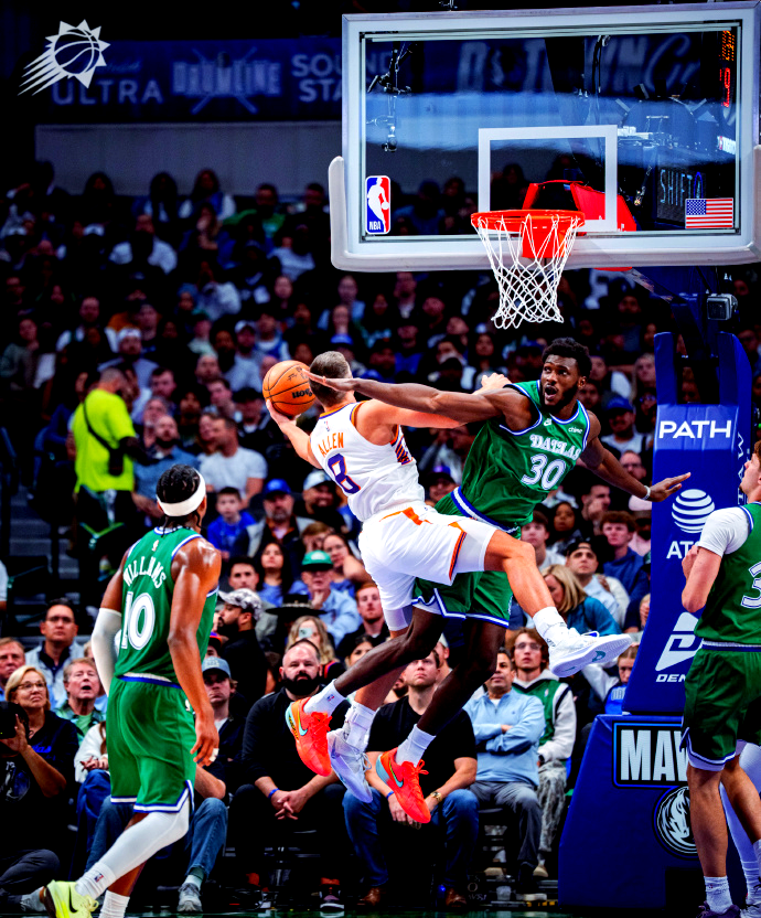 包含太阳胜独行侠,布克单节砍下分的词条 包含太阳胜独行侠,布克单节砍下分的词条