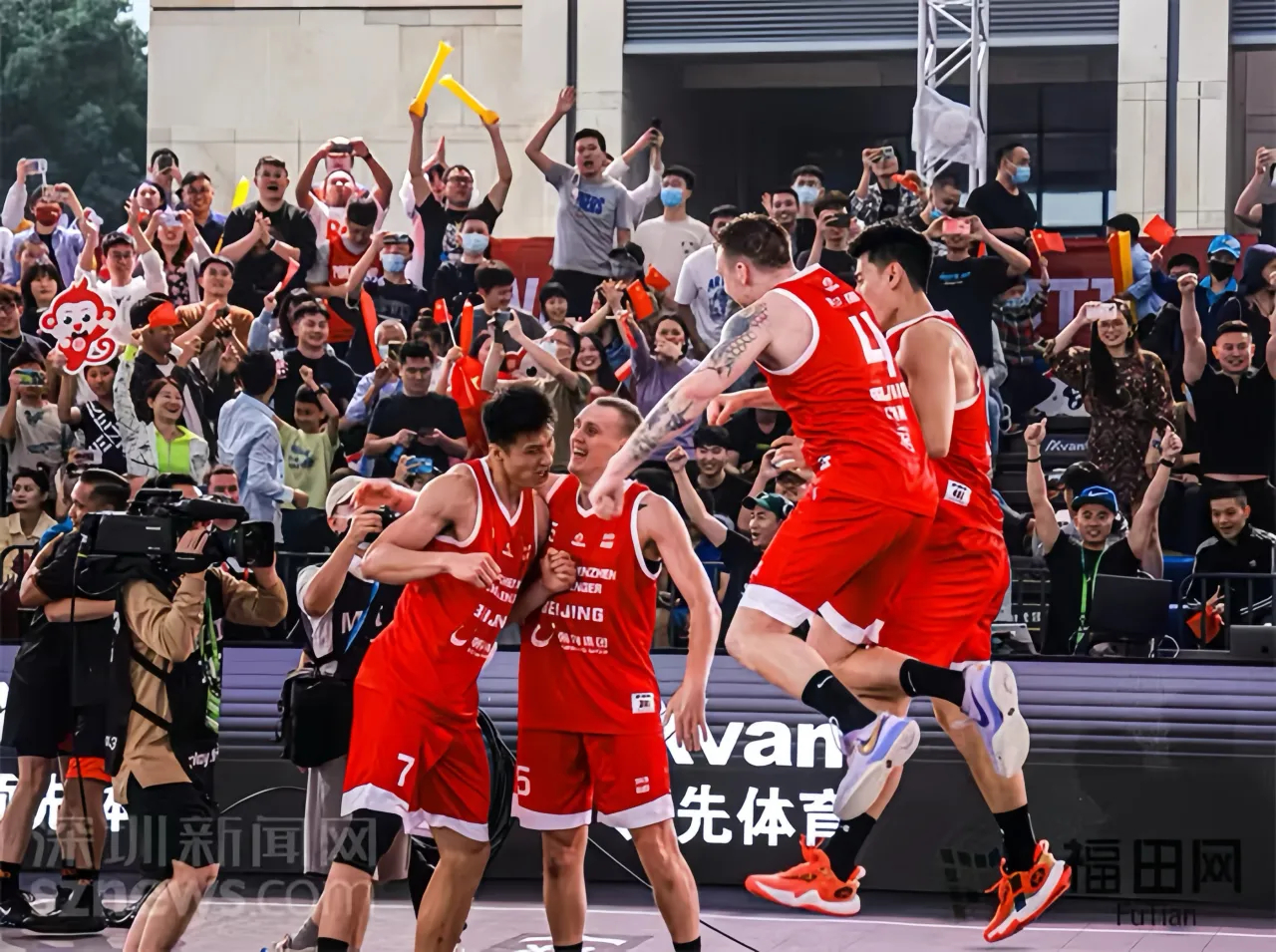 篮球职业赛场上的精彩对决即将开始