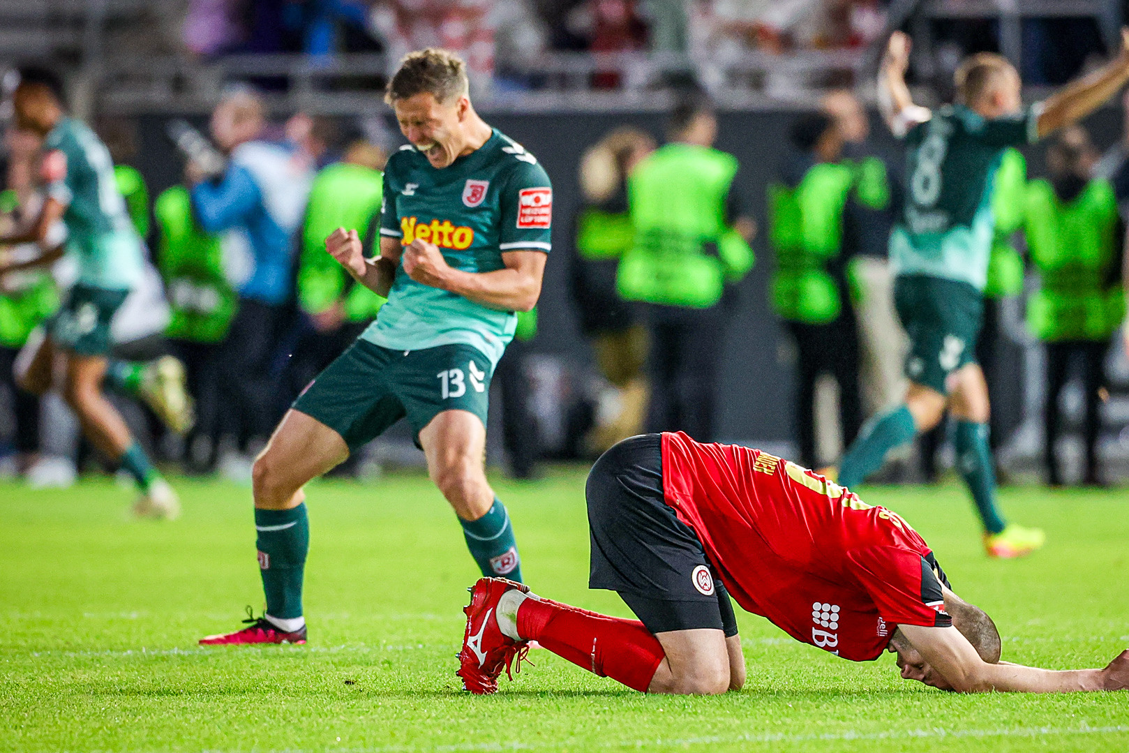 阿斯顿马丁完胜梅赛德斯，诺里斯带队取胜的简单介绍