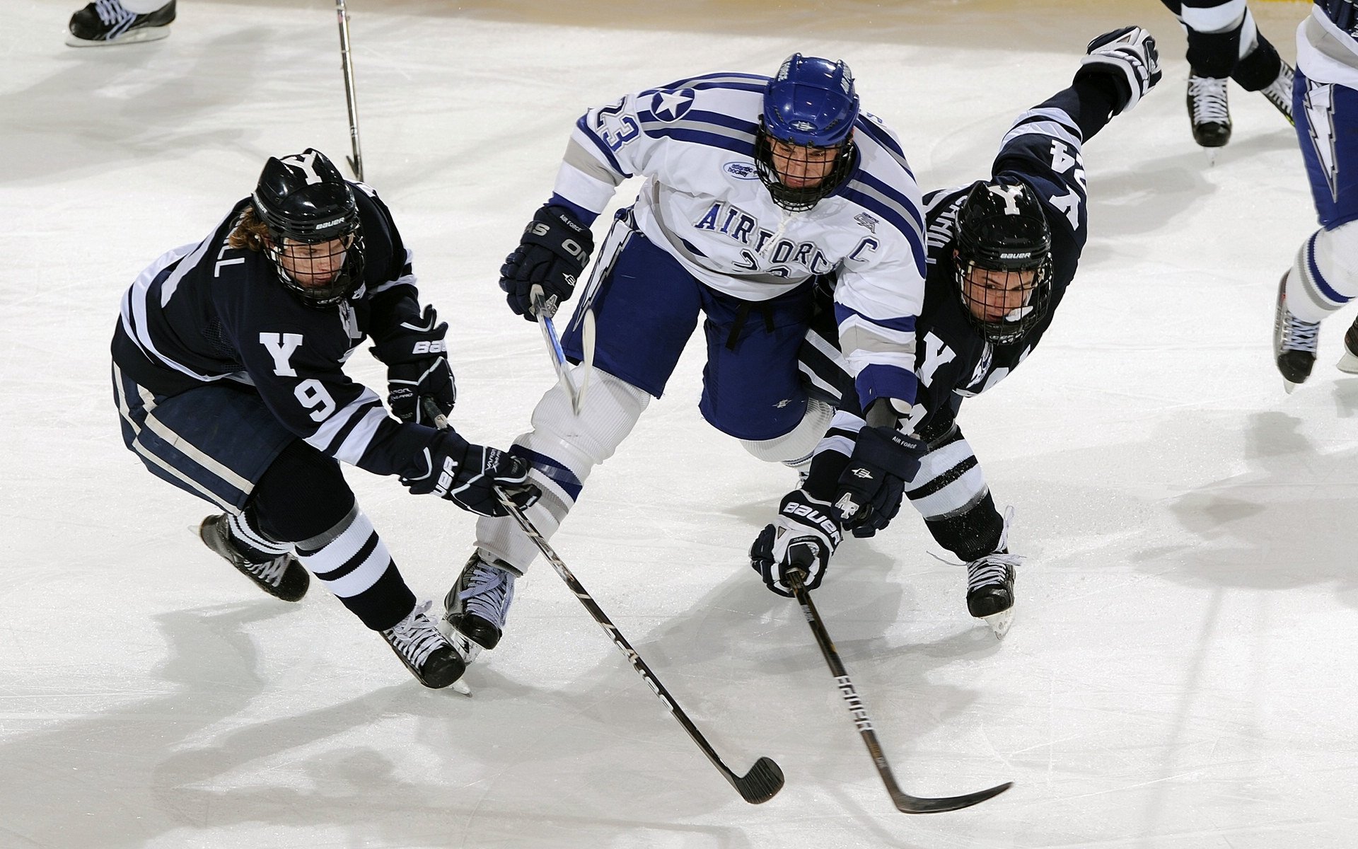 约基奇式统治力!广厦决胜局关键节点连续得分击溃北京