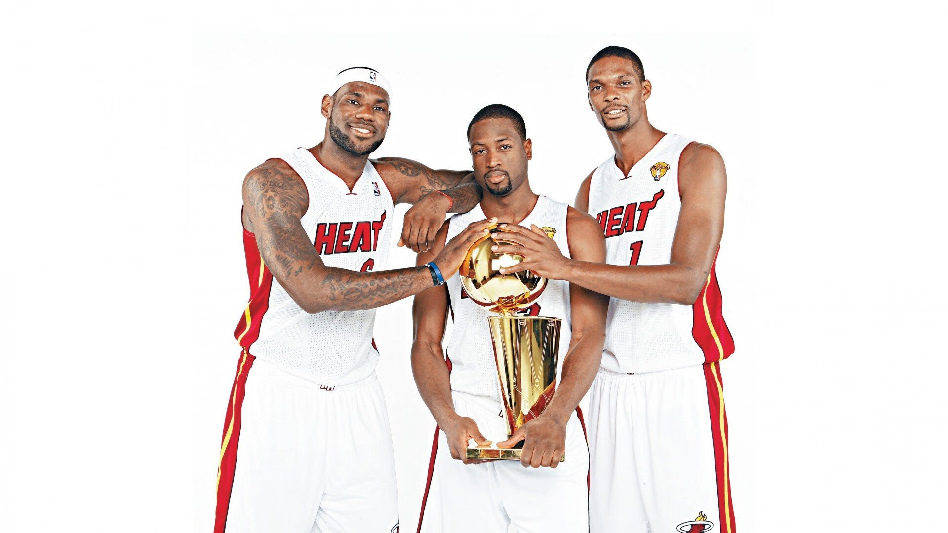 绿茵场上的唯一性，本泽马爆发与牙买加强行终结乌克兰的隐喻